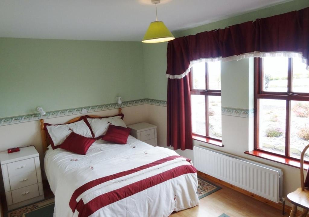 Glenmore House Ballycastle Camera foto